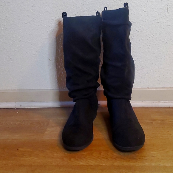 Suede Chunky Heeled Slouchy Boots - Picture 1 of 4